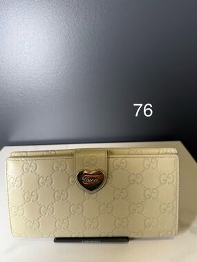Gucci Cream Embossed Leather Heart-Emblem Continental Wallet